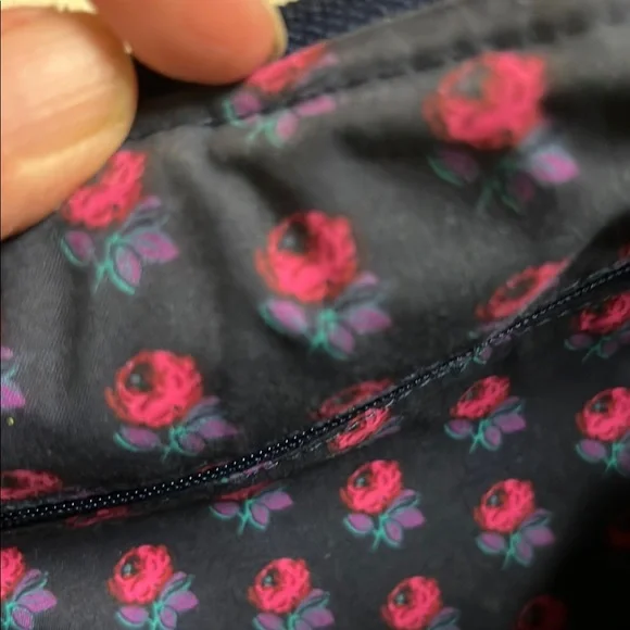 Vera Bradley Blue Quilted Crossbody Bag - Picture 6 of 6